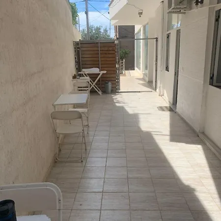 شقة Beautiful Economic Unit For Big Group ساراندا