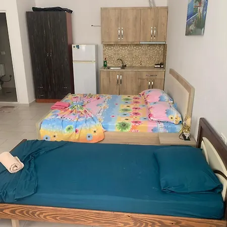 Beautiful Economic Unit For Big Group Apartment Sarande